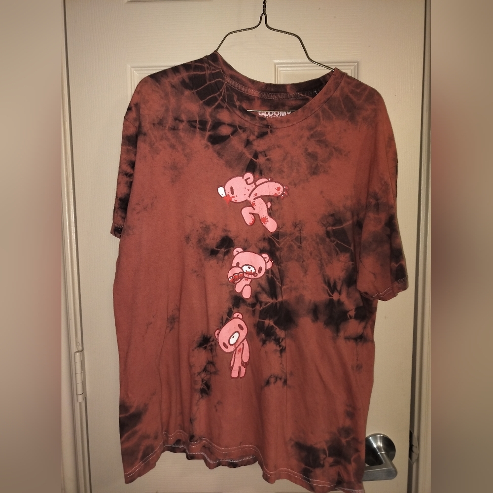 Gloomy Tie-Dye T-Shirt with Pink Bear Design Sz XL